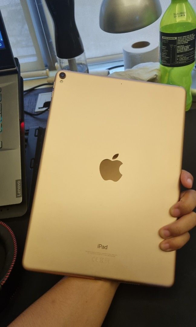 iPad Pro 10.5 inch Rose Gold (Category: iPad) located in Manila. Submitted by Frezcooo (Listing ID 1278189540, Image 2). Description: Ipad pro 10.5 inch (2017) Rose Gold 64 gb Still in good condition No dents No LCD issue but with one crack sa glass Very good to use for watching, studying, etc. High refresh rate screen kaya sobrang fluid kapag nagsswipe Malinaw na camera and good speakers! Very good budget alternative when considering an ipas ver