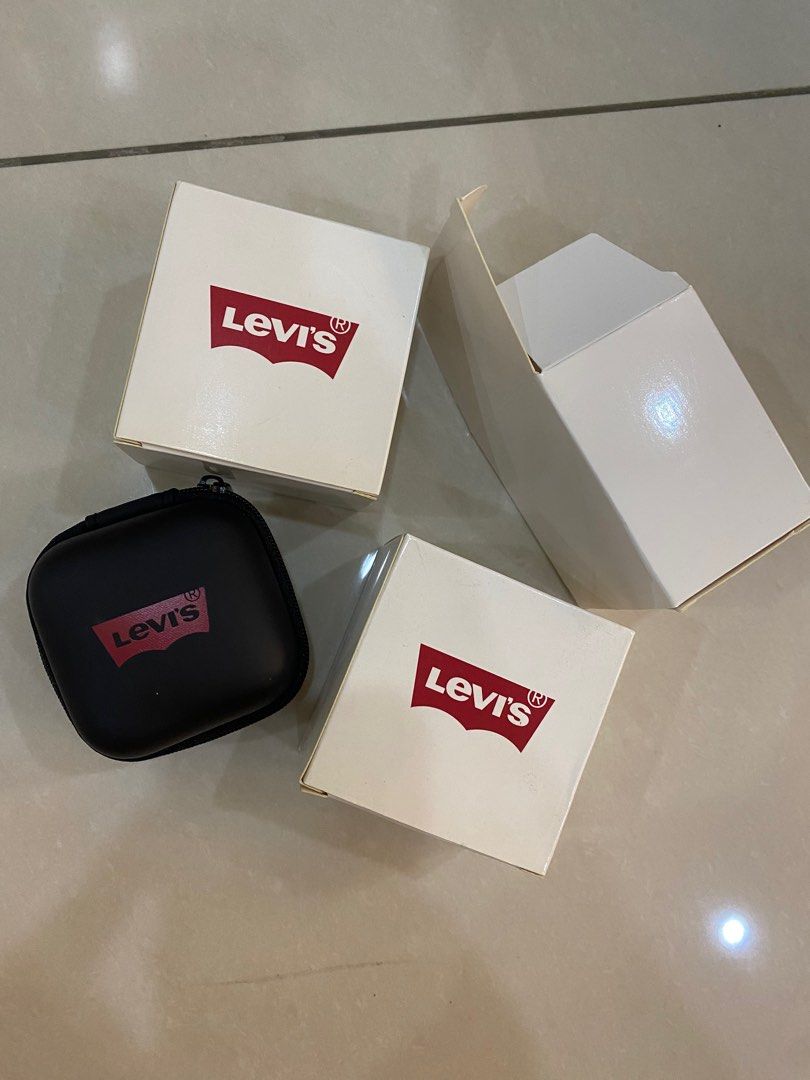 Levi s limited edition mini Bluetooth speaker Audio Soundbars