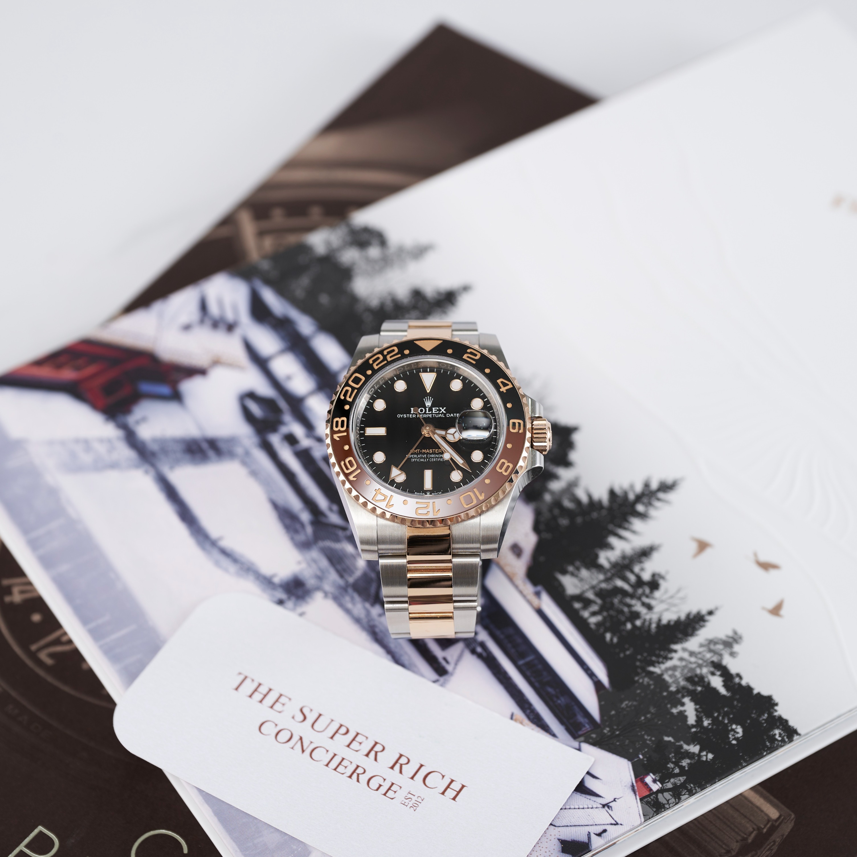 Gmt master outlet everose gold