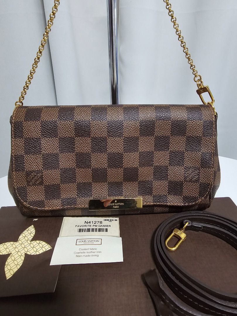 🧡Louis Vuitton DE Favorite PM 2WAY Bag (Category: Luxury Bags & Wallets) located in Las Pinas. Submitted by mybagsfromthepast (Listing ID 1278119491, Image 1). Description: 100% Original Louis Vuitton DE Favorite PM 2WAY Bag Very good preloved condition with minimal signs of wear such as scratches on front logo plate. Comes with original paper bag, box, dustbag, and copy of store receipt Measurements (Approx) Width:9.5in Height:6.5in Depth: 2in 