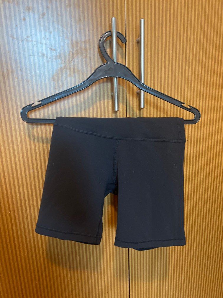 Lululemon biker sale shorts poshmark