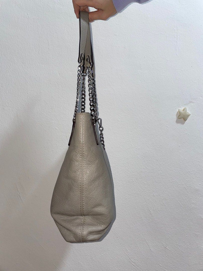 Jet set chain medium shop messenger bag