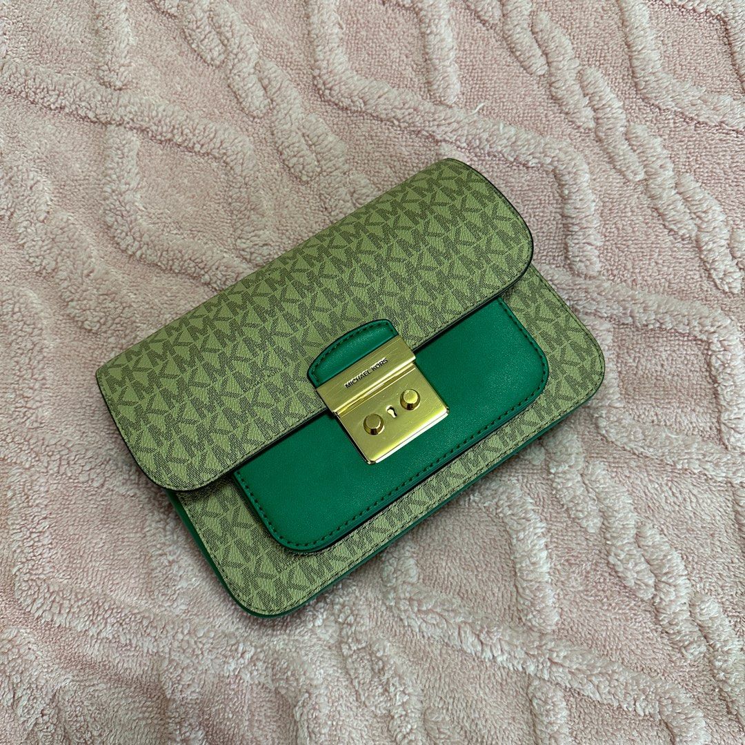 MICHAEL KORS MEDIUM SLOAN EDITOR GREEN Women s Fashion Bags Wallets Cross body Bags on Carousell