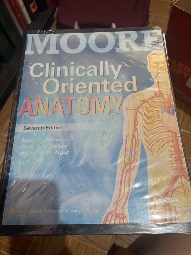 Moore Clinically Oriented Anatomy 7th Ed (Medical Book) (Category: Textbooks) located in Pagadian. Submitted by kangseoan (Listing ID 1278190962, Image 1). Description: Slightly used.