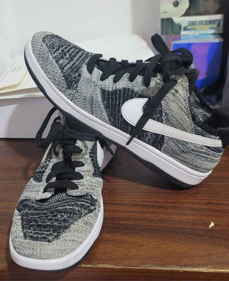 Nike Dunk Low Flyknit Oreo
