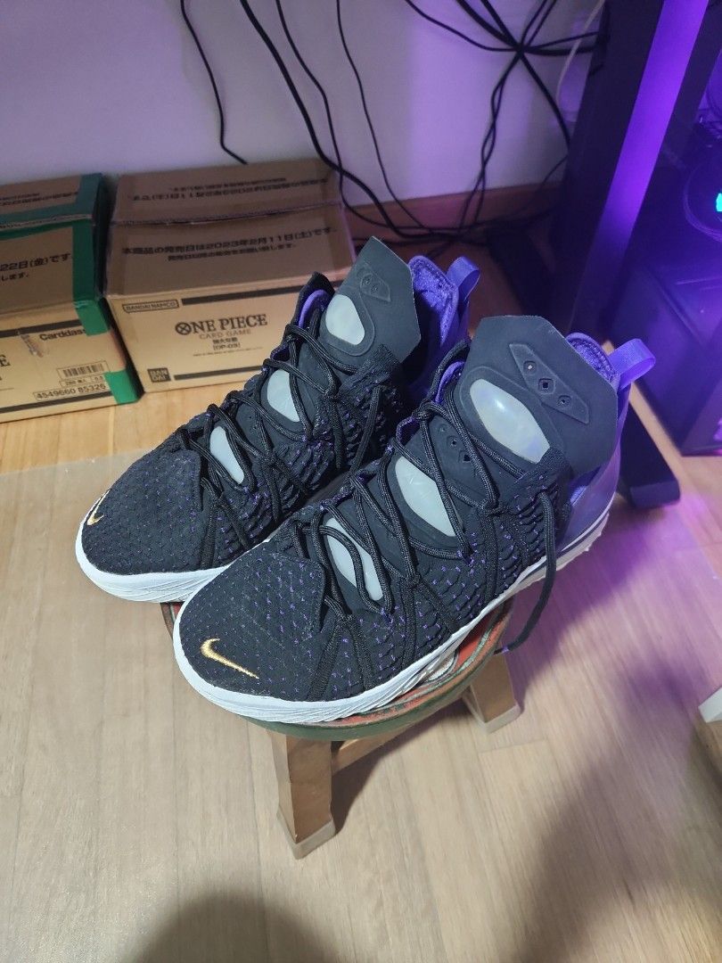 Nike best sale 18 shoes