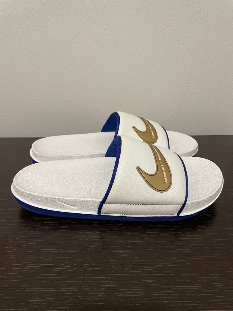 Maroon nike sandals outlet with gold swoosh