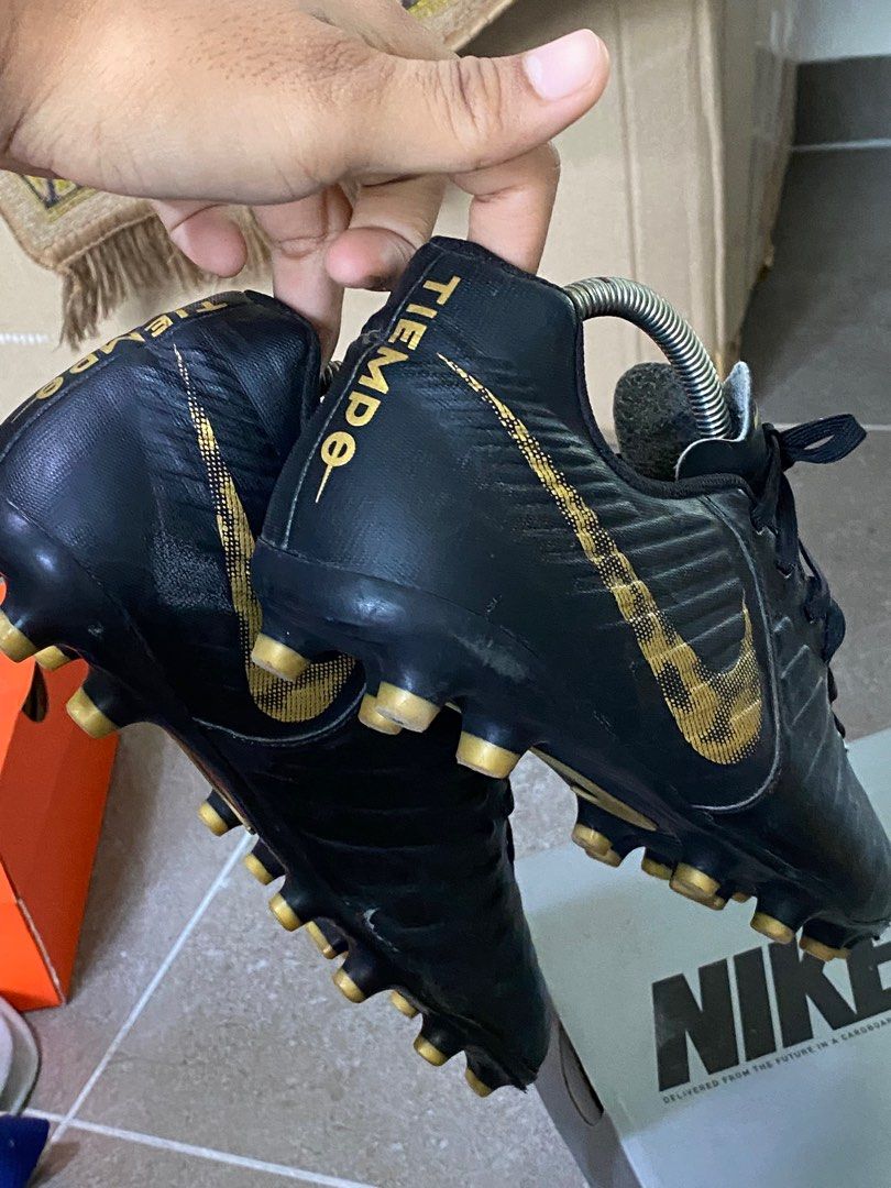 Nike tiempo legend 7 elite black gold hot sale