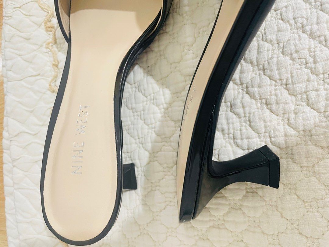 Who sells clearance nine west shoes