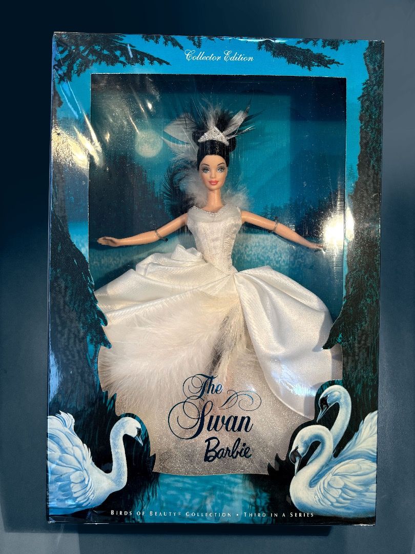 NRFB The Swan Barbie Birds of Beauty Barbie Doll Third in Series