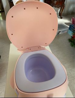 Potty Trainer / Auxiliary  Toilet  / Baby Airplane Potty Chair