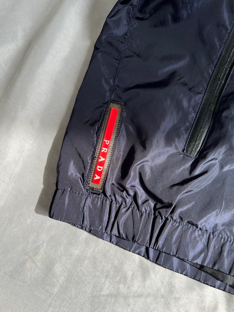 Prada flash reflective jacket Fesyen Pria Pakaian Lainnya di