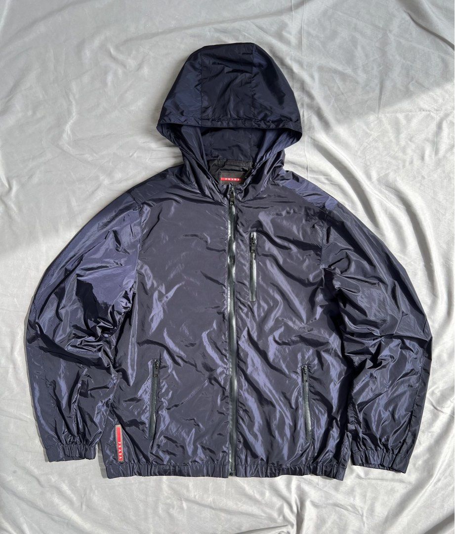 Prada flash reflective jacket Fesyen Pria Pakaian Lainnya di