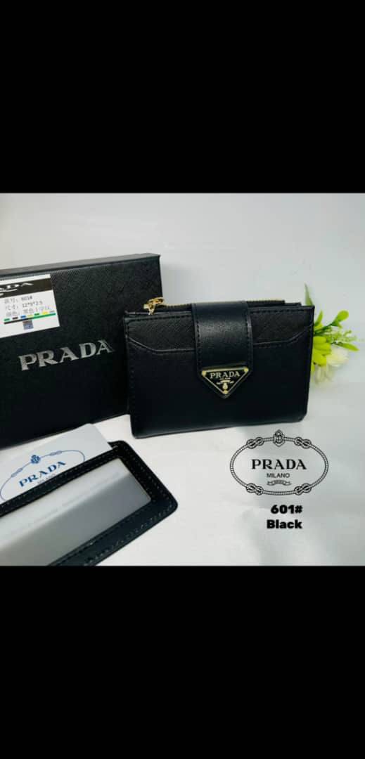 Prada Portamonete Vitello Move Caramel Beige Leather Zip Around Wallet  1MM268, Beige, Small : Buy Online at Best Price in KSA - Souq is now  Amazon.sa: Fashion