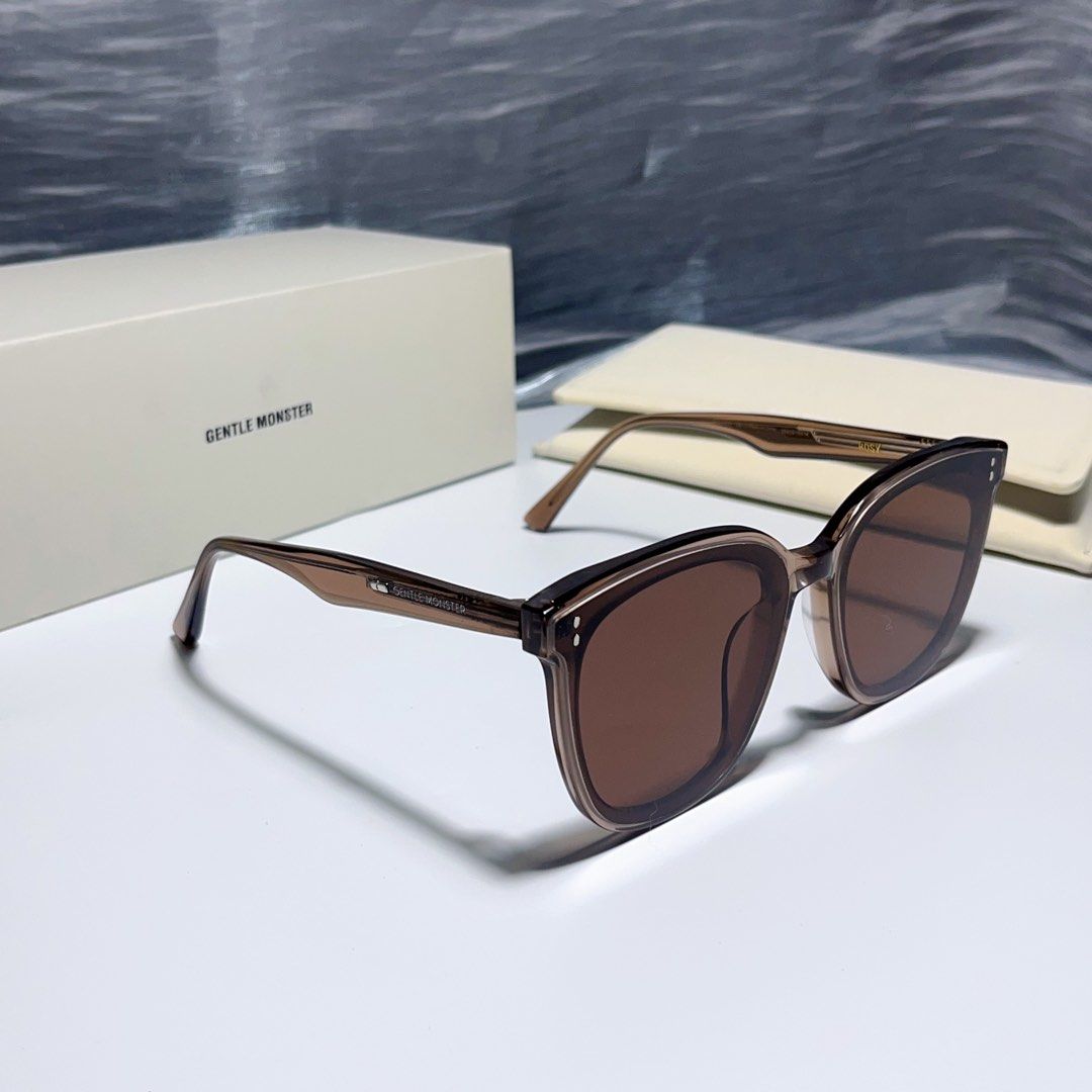 Ready Stock)Rosy VC2 | Gentle Monster Sunglasses | 64-19-154