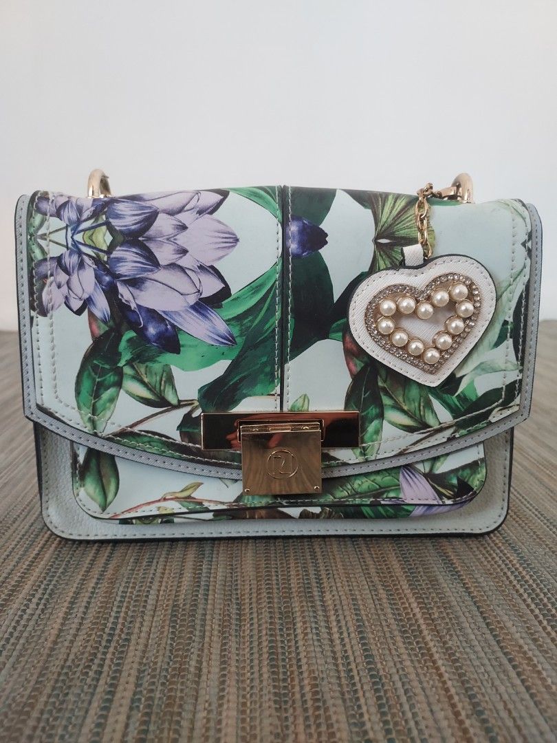 RIVER ISLAND CROSSBODY BAG Fesyen Wanita Tas Dompet di Carousell