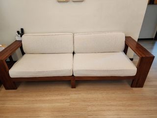 (Category: ) located in . Submitted by agnesang69.1 (Listing ID 1278180665, Image 1). Description: .