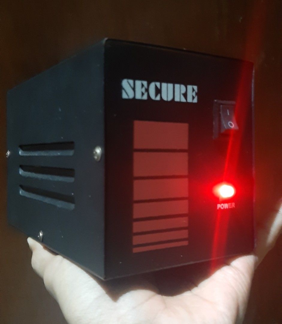 Secure triple outlet AVR electric regulator voltage protector for PC ...