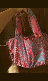 (Category: ) located in . Submitted by uptrendglam (Listing ID 1278248833, Image 1). Description: .