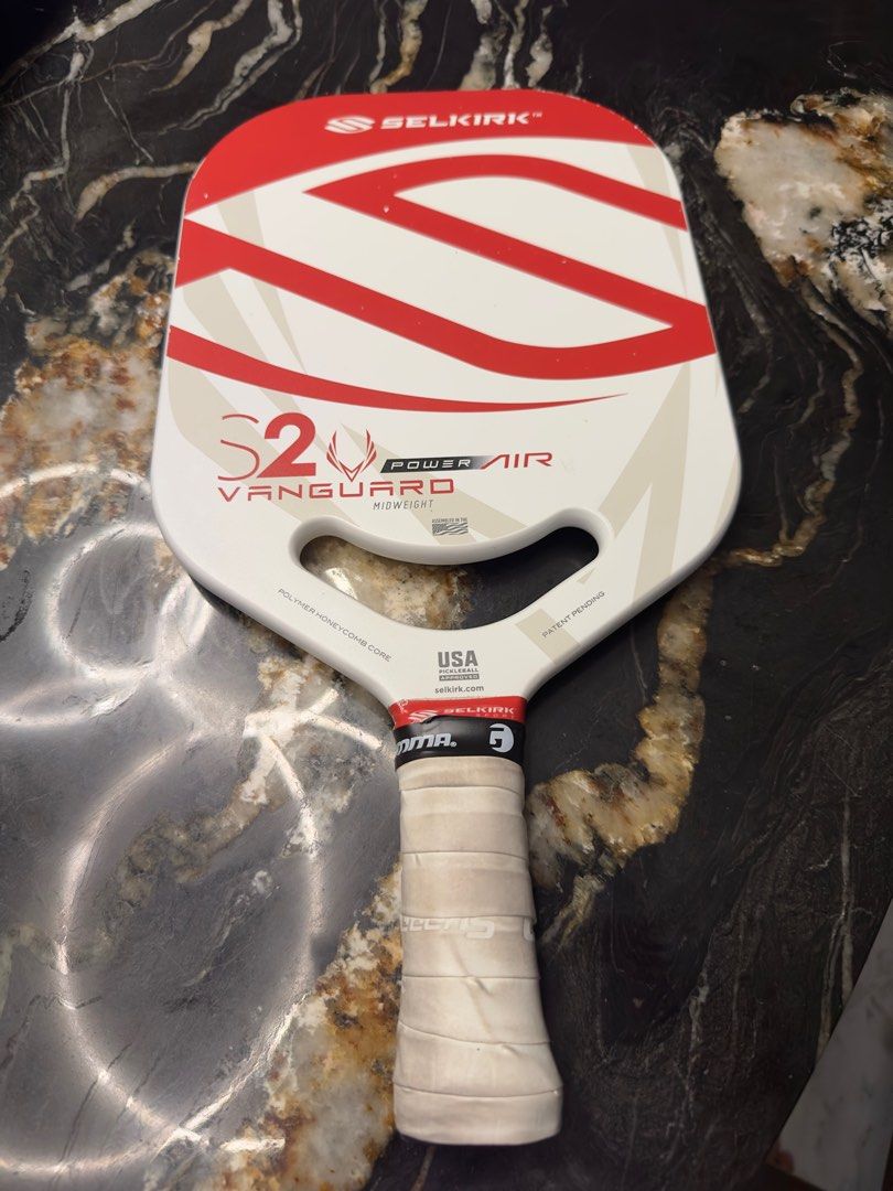 Selkirk pickleball paddle S2 Vanguard mid weight. Selling as I bought a