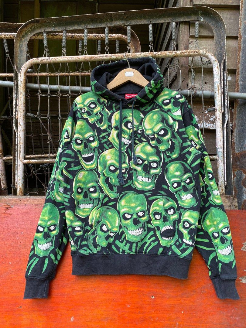 Supreme discount skull hoodie