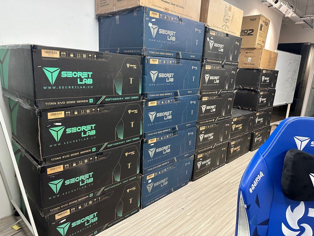 Secretlab in stock on sale