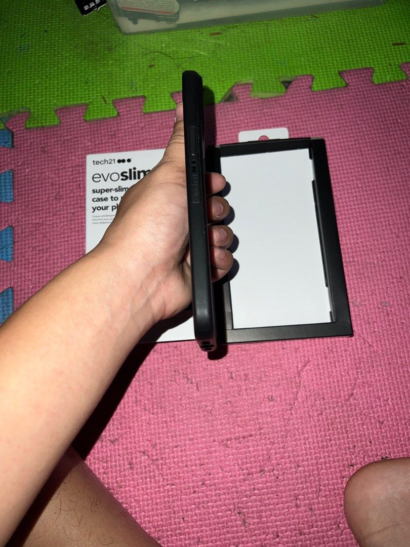 tech 21 evo slim for iphone 12 promax (Category: Cases & Sleeves) located in Taguig. Submitted by cartbomb.wolf (Listing ID 1278207764, Image 2). Description: brandnew hindi na nagamit upgrade phone na.