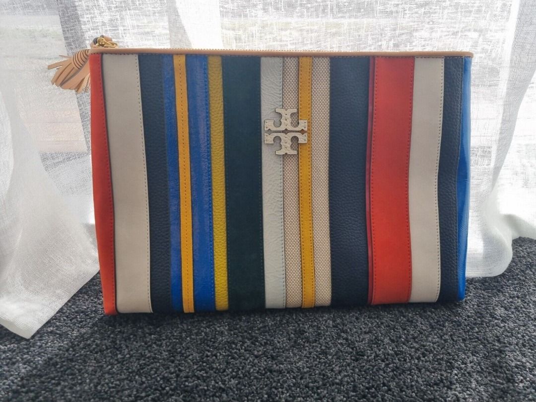 Tory burch 2025 balloon stripe clutch