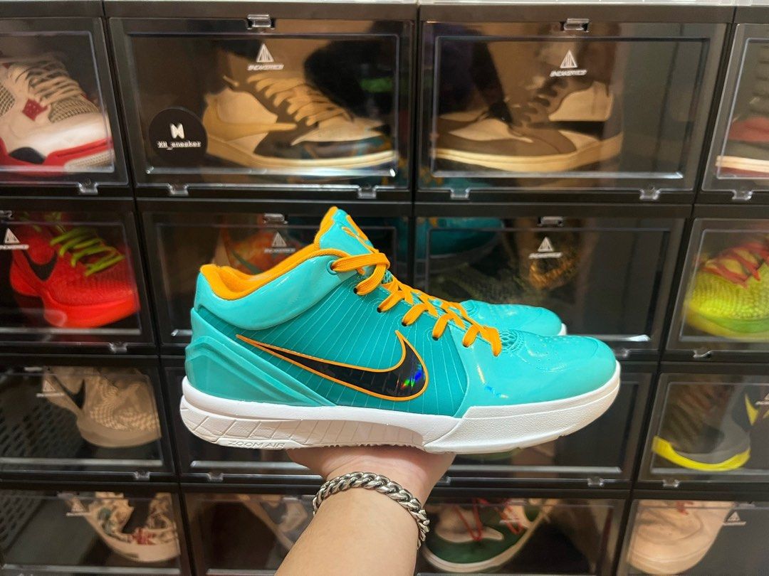 Kobe 4 top x undefeated