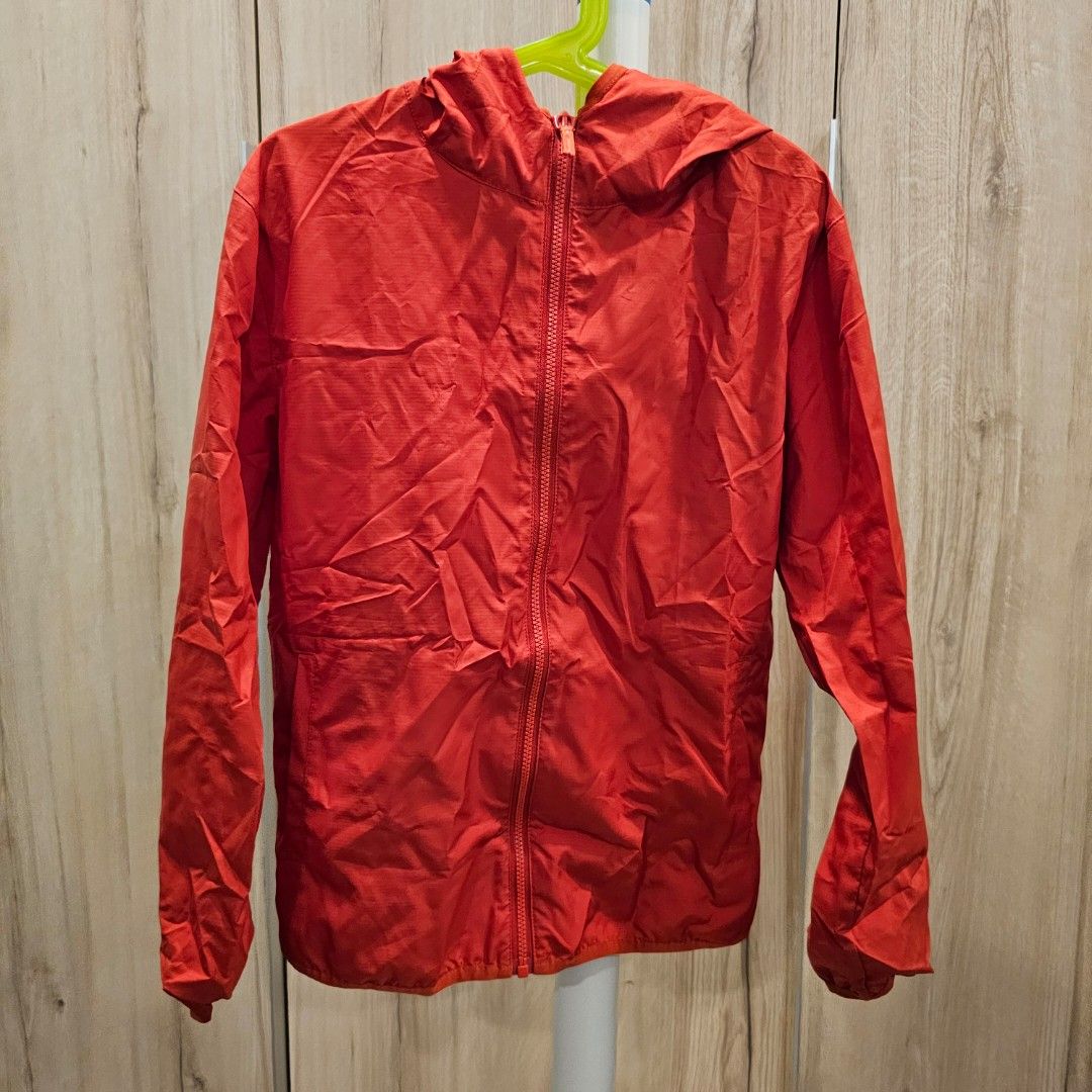 UNIQLO TARGET BOYS HOODIE WINDBREAKER RAINCOAT