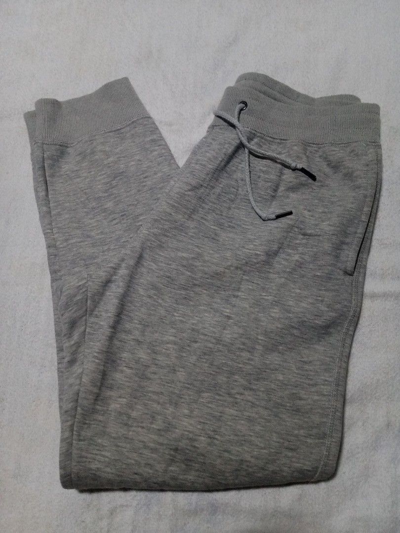Uniqlo Heat Tech Pile Lined Sweatpants, Men's Fashion, Bottoms