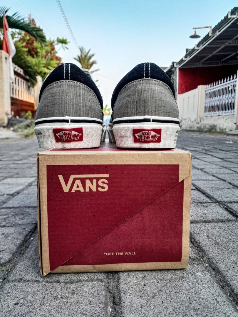 Vans sales 66 supply