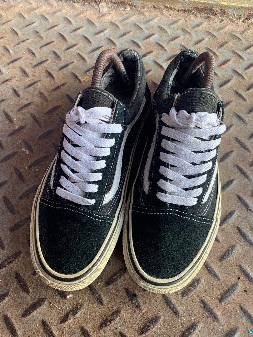 Vans Old Skool Size 8 mens Men s Fashion Footwear Sneakers on