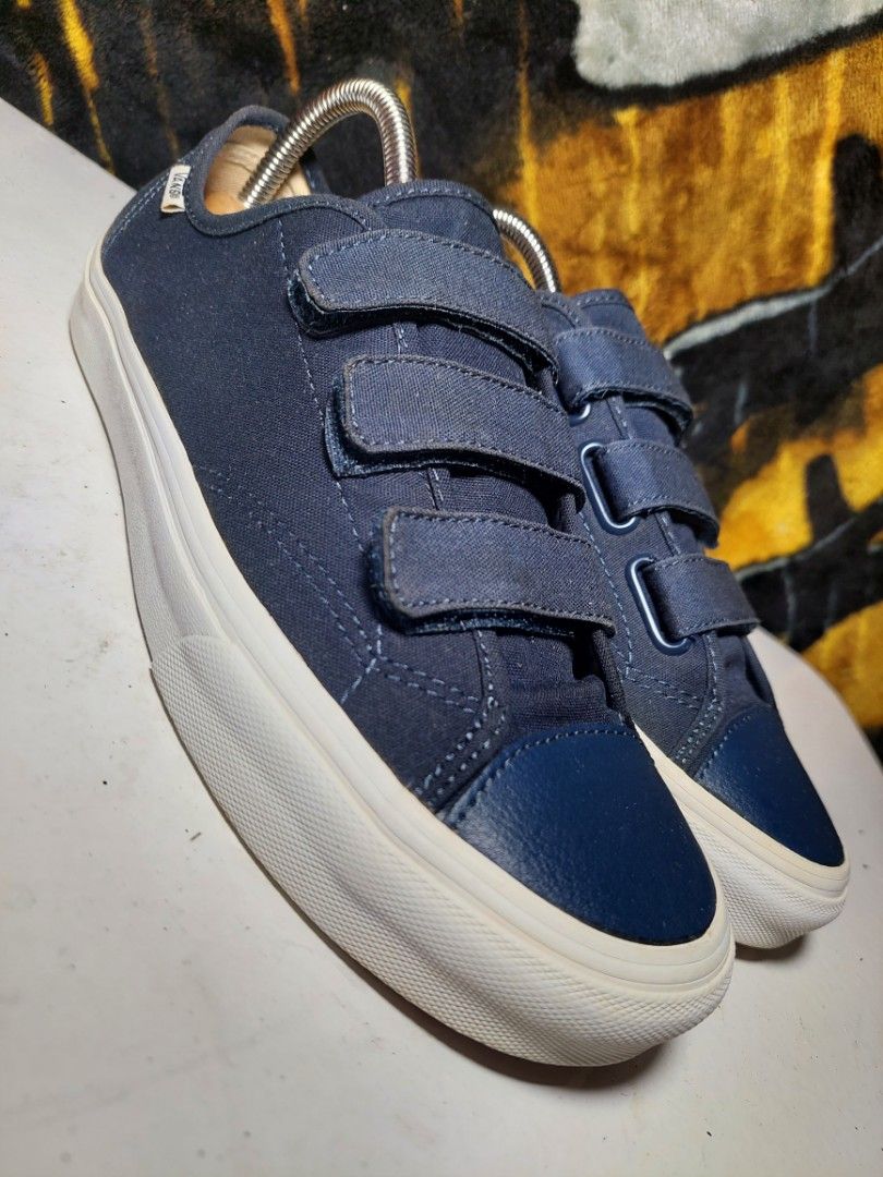 VANS VELCRO SIZE 9 MEN. WOMEN 10 Men s Fashion Footwear