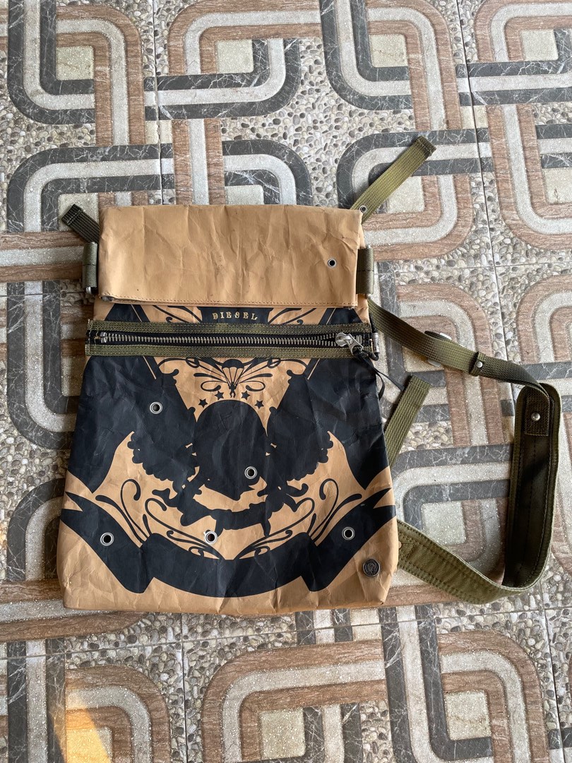 Vintage diesel messengers bag, Women's Fashion, Bags & Wallets, Cross