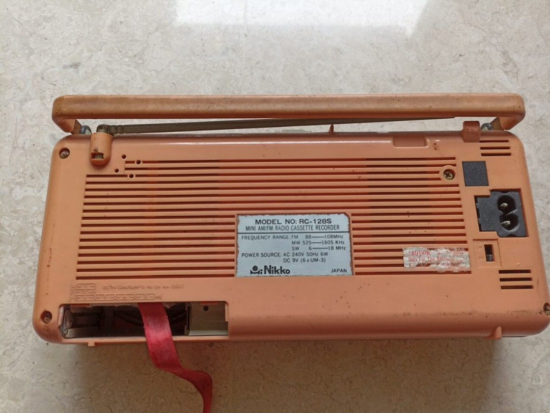 Vintage Nikko Pink Radio  (need to service)63848165690753112