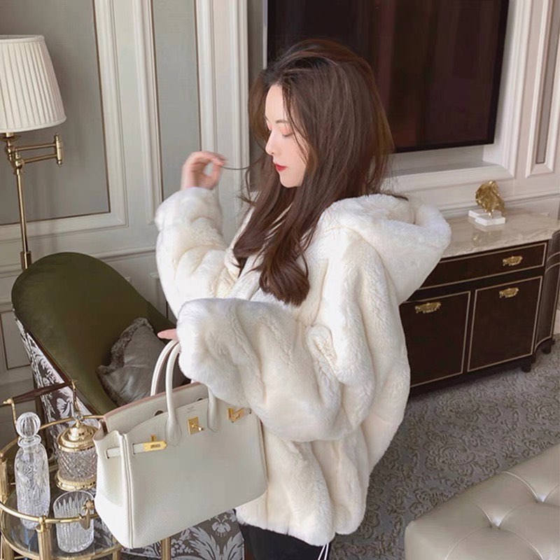 White fur winter top coat