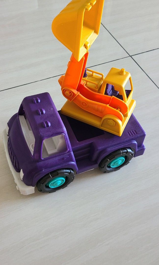 Wonder wheels excavator truck on sale