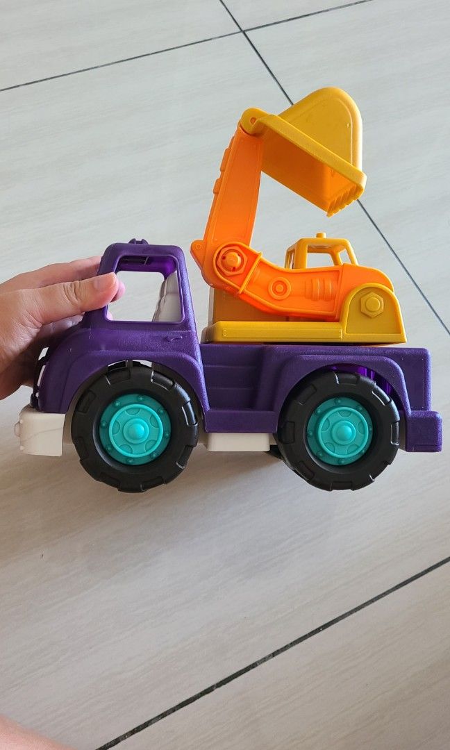 Wonder wheels excavator truck clearance