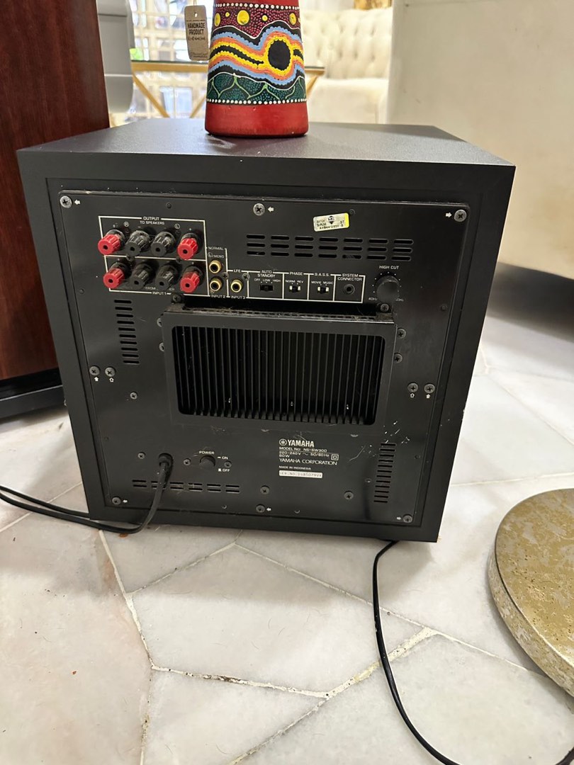 Yamaha Home Theatre 7.1 Doby Atmos RXV685 Receiver 5.1 Speaker Yamaha