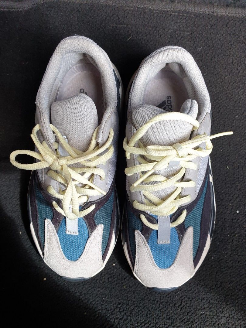 Kanye west store yeezy wave runner
