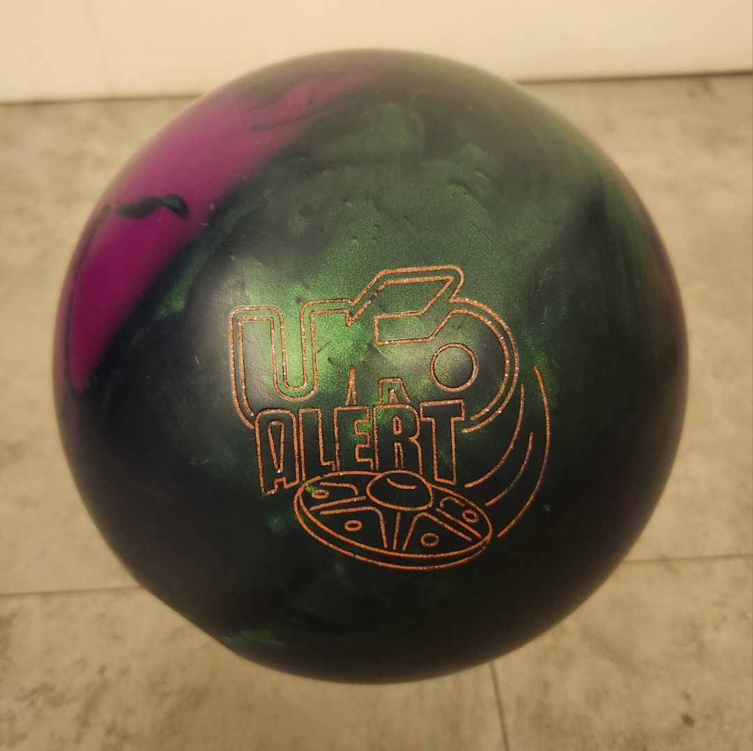 15lb Roto Grip UFO Alert 保齡球bowling ball, 運動產品, 運動與體育 