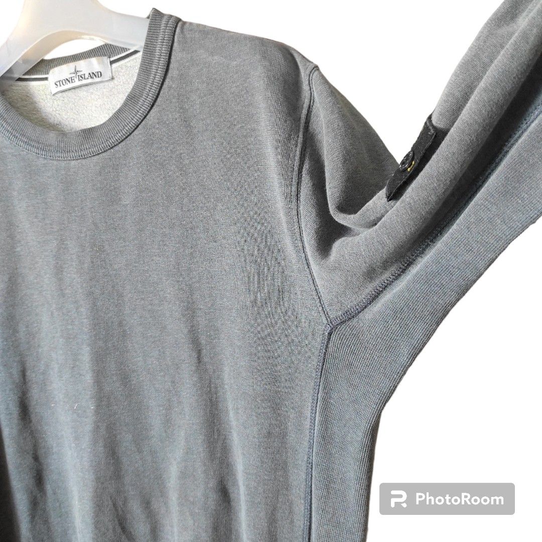 Size top 22 sweatshirt