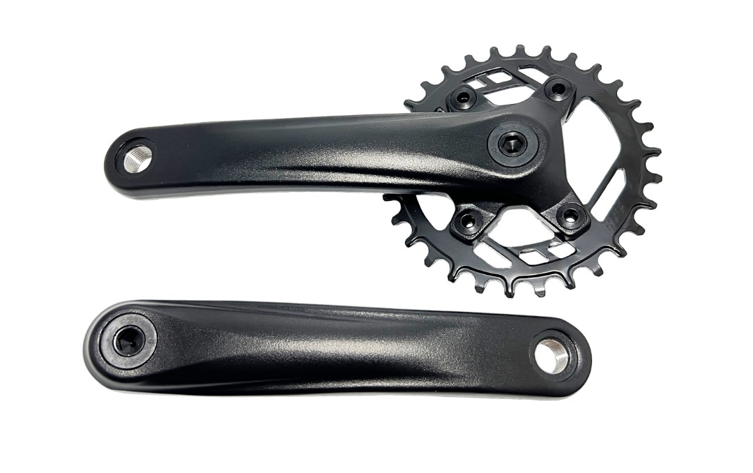 全新 浩盟 Prowheel CHARM-30T 175L牙盤 / 大盤組 / 齒盤 四方孔, 體育器材, 自行車及配件, 單車在旋轉拍賣