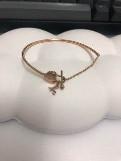 （分類：）位於 。 由 joonnieeeee 提交（商品編號 1278593347，圖片 1）。簡介： 。