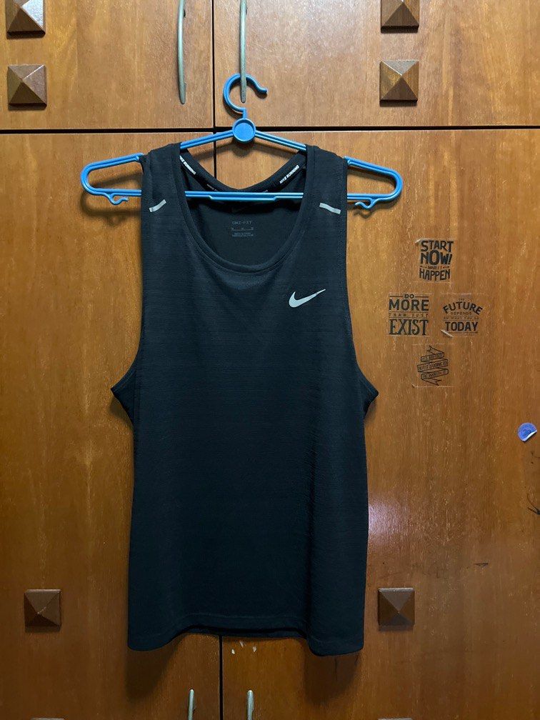 Nike activewear clearance deals