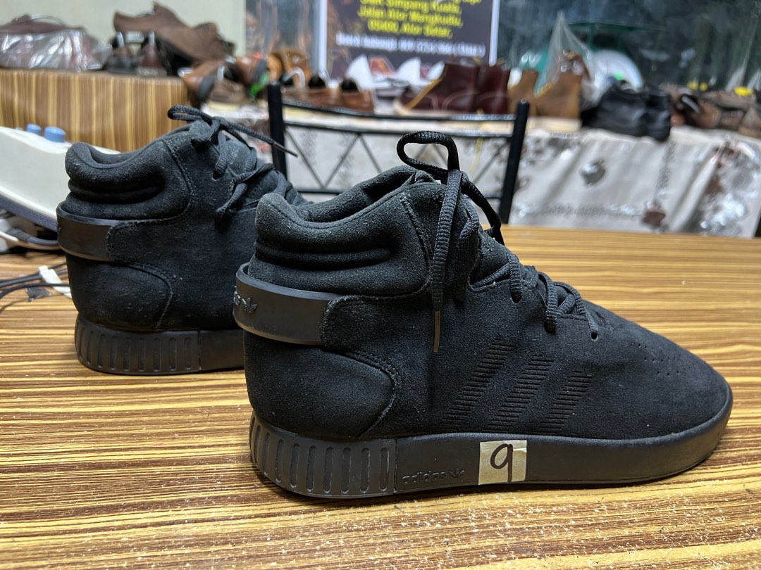 Adidas mid cut 9uk Men s Fashion Footwear Sneakers on Carousell