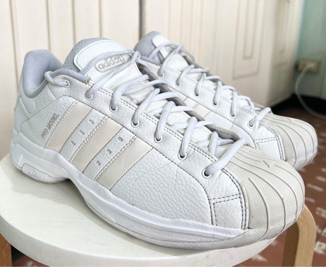 Adidas Pro Model 2G low US sz 9.5 Men s Fashion Footwear