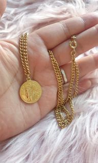 Ancient France Medallion 
Republique Francaise Necklace
King Coin Charm
Vintage Necklace 
20" long