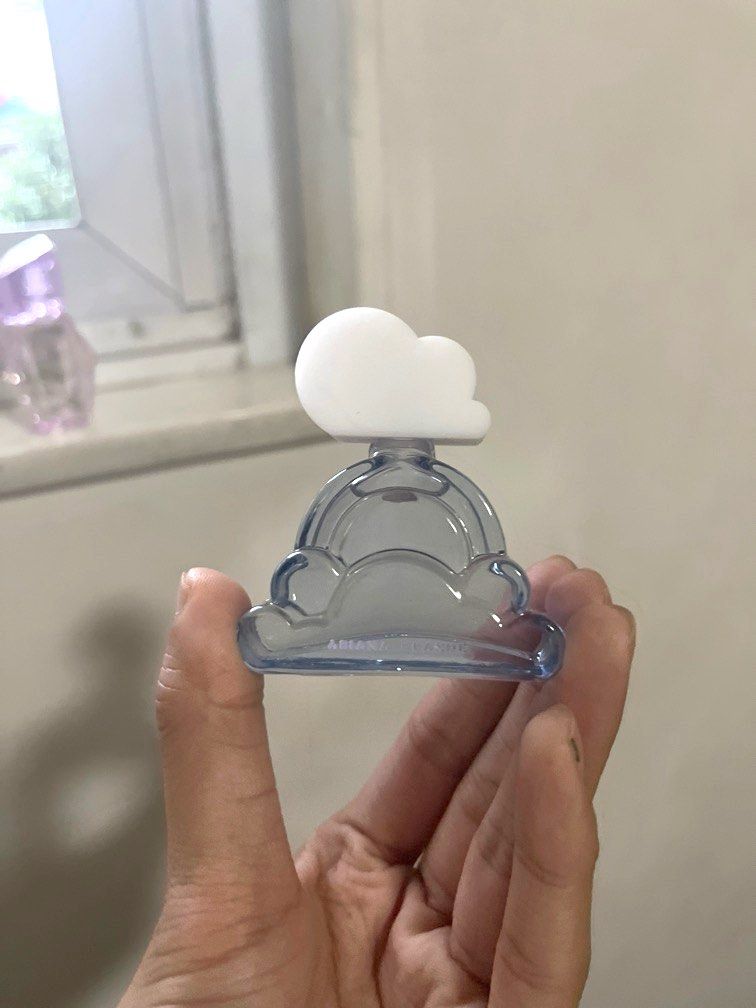Ariana Grande Cloud perfume mini Beauty Personal Care